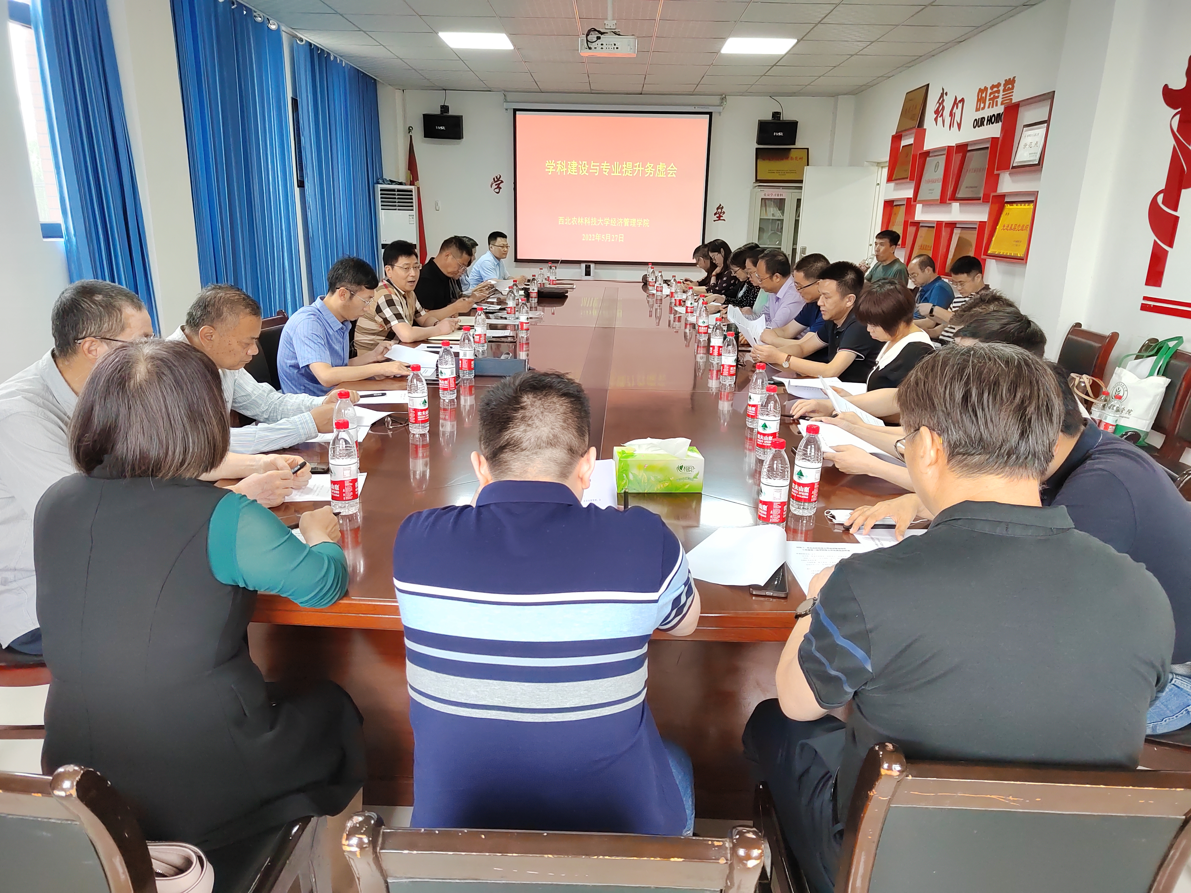 17aa72f1355b499ea8c7e2af510b62a6.jpg 17aa72f1355b499ea8c7e2af510b62a6.jpg