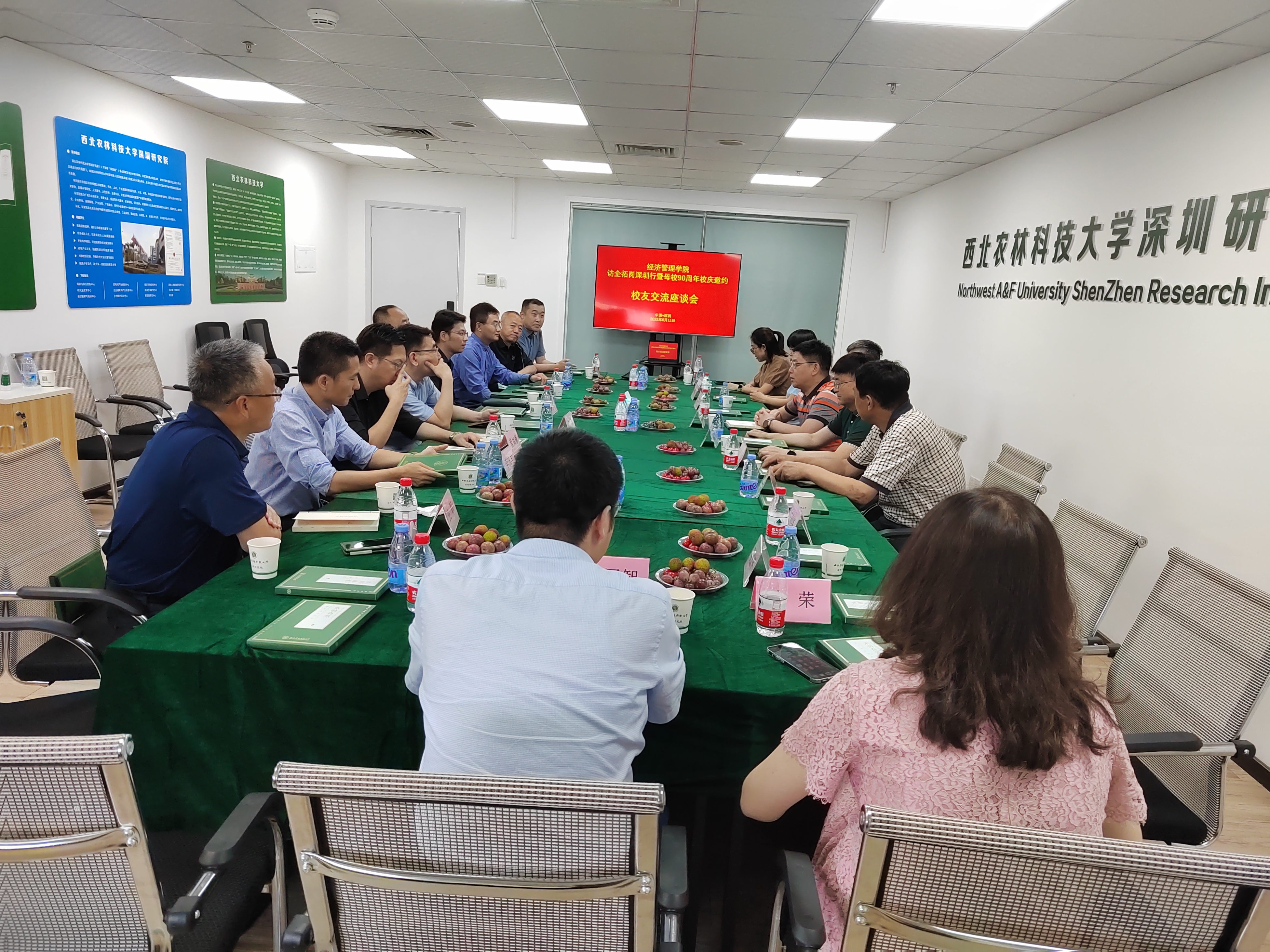 f923318c12914c0c965f5d2e1d86da12.jpg f923318c12914c0c965f5d2e1d86da12.jpg